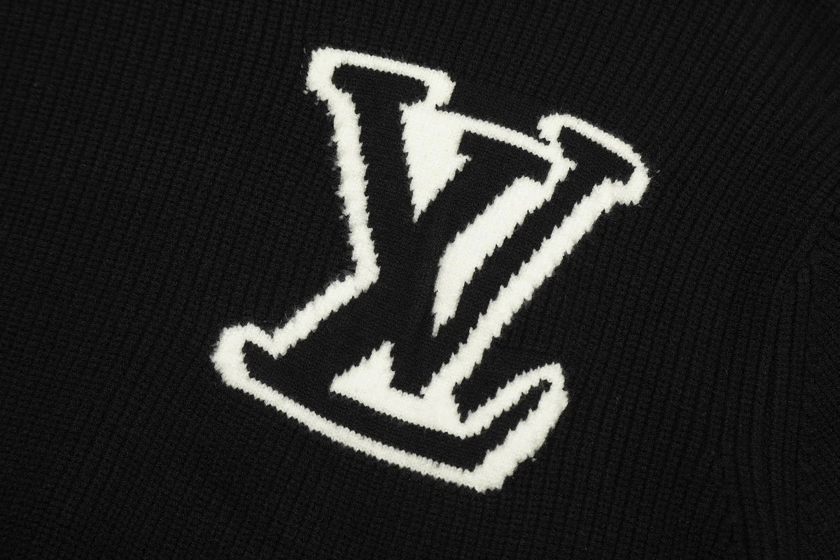 "VL" Knit